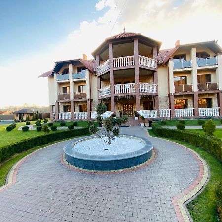 Приватна Садиба Європа Solochyn Exterior foto