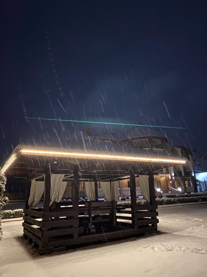 Приватна Садиба Європа Solochyn Exterior foto