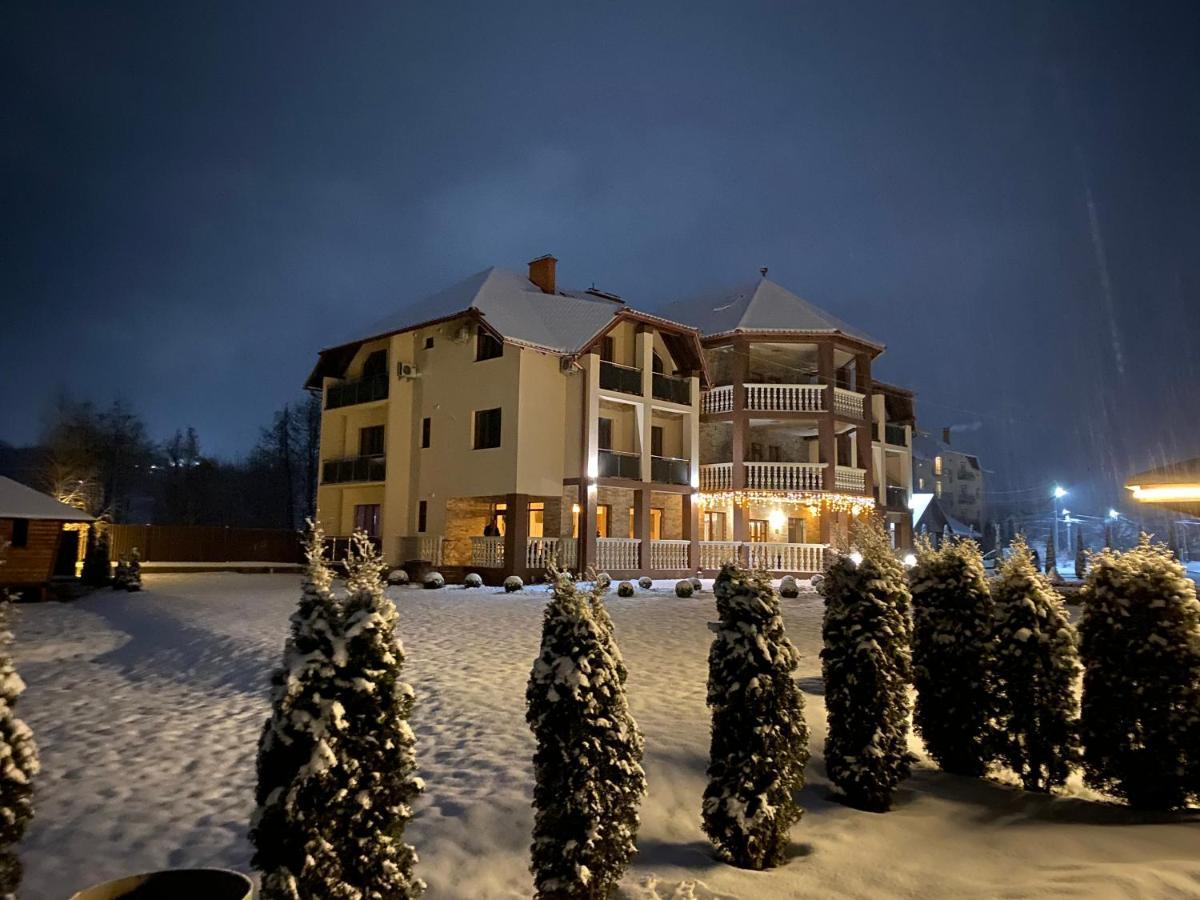 Приватна Садиба Європа Solochyn Exterior foto